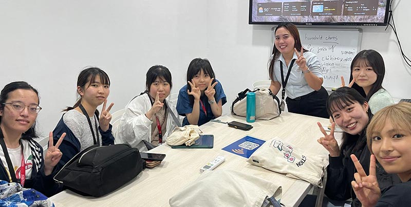 英語の発音や度胸を磨く学び。西大和学園が選んだオンライン英会話の成果とは?