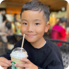 洞本向くん（9歳）