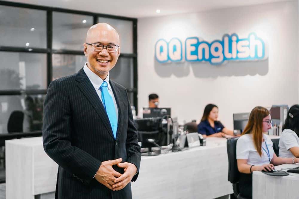 QQEnglish代表　藤岡頼光