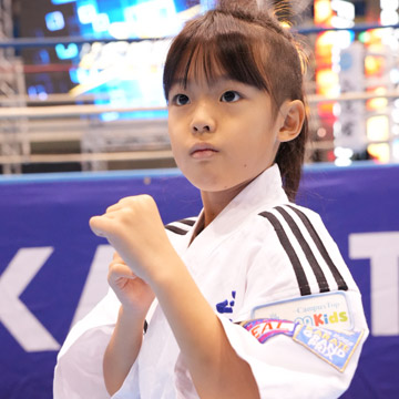 QQキッズアンバサー ICHIKAちゃん