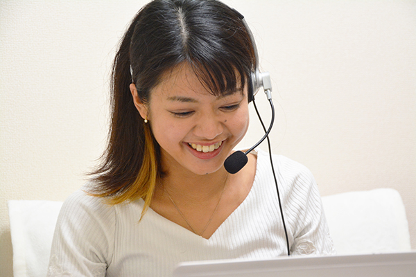 相談会に参加するお母さん