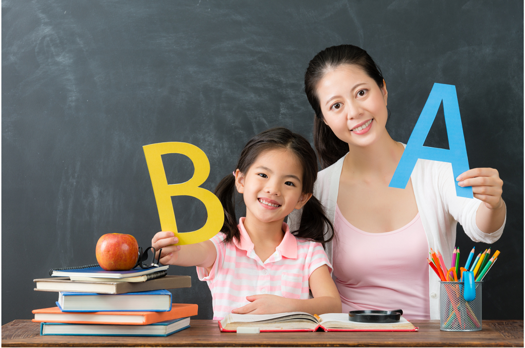 【小学校低学年】帰国後、英語を忘れないためは?保護者の知恵袋.25